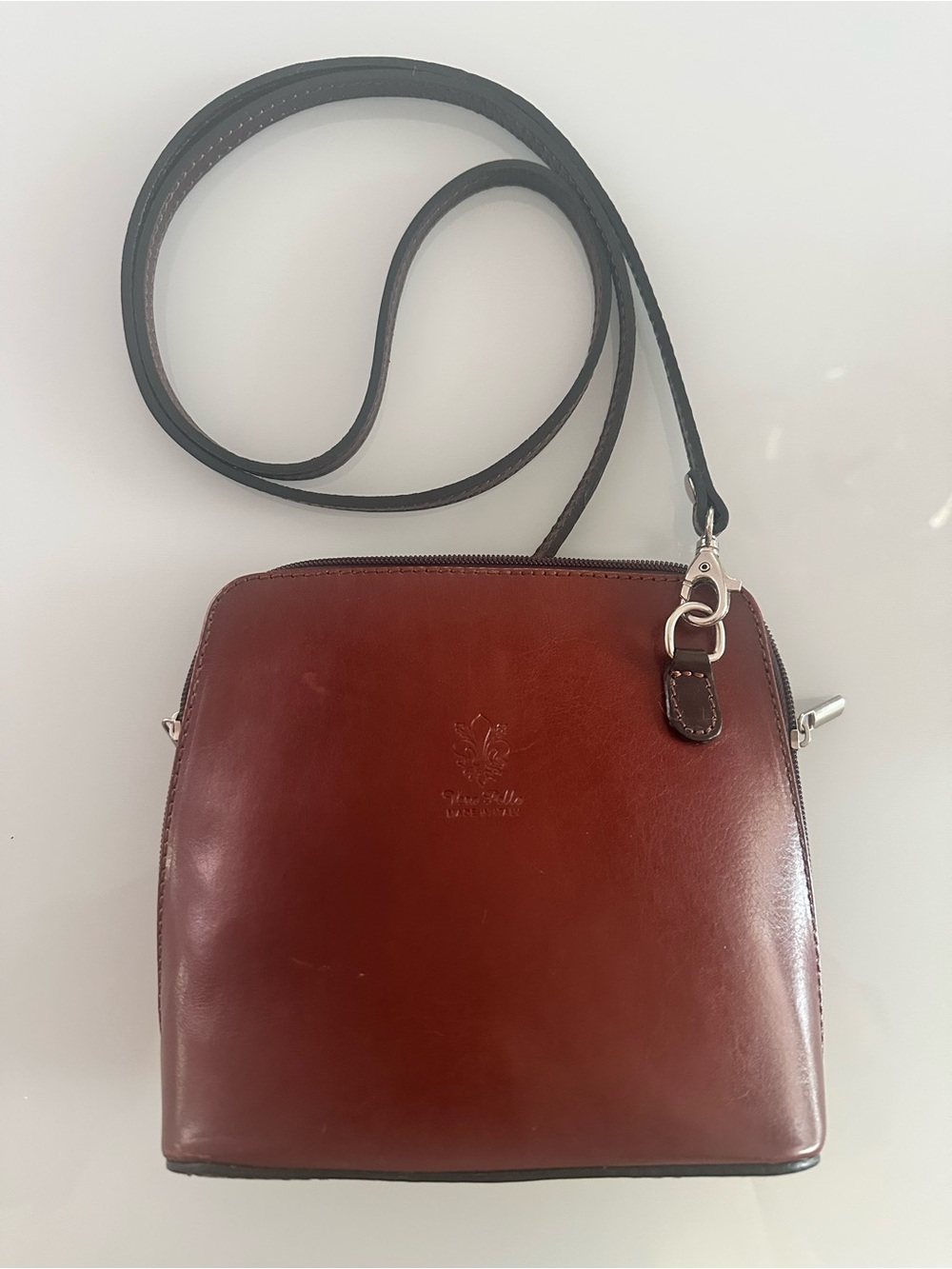 Vera Pelle Made in Italy Burgundy Crossbody Purse - Black Strap Silver Hardware